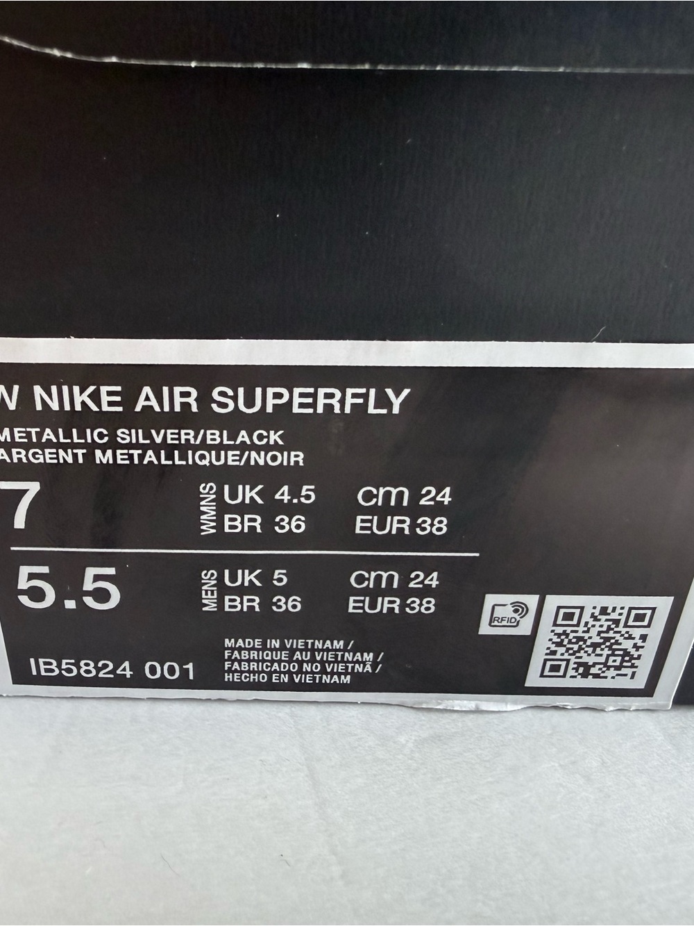 Nike Air Superfly in Black and Silver 7W